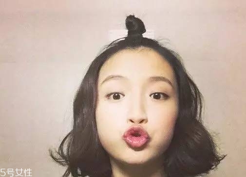 夏天扎什么頭發最涼快 22款夏日清涼編發