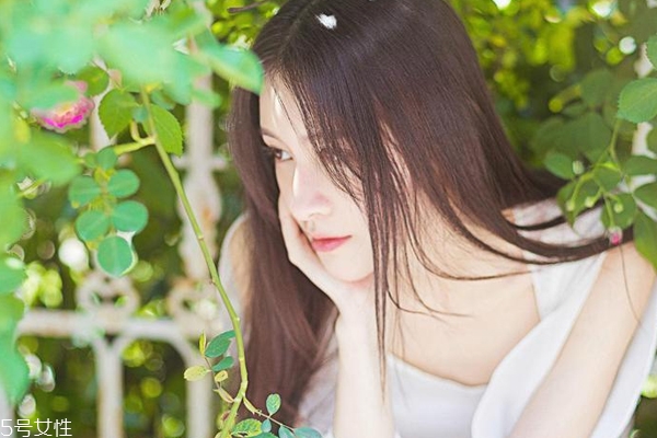 頭發精油什么牌子好 平價實用護發精油盤點