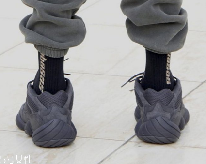 yeezy 500 utility black什么時候發(fā)售_在哪買？