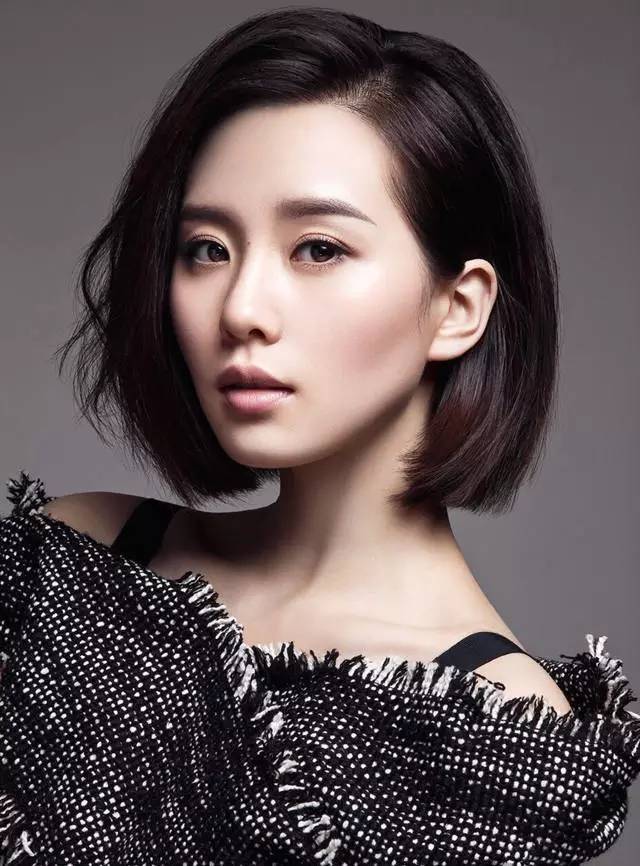 短發女明星發型圖片 短發發型依然女神