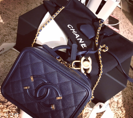 chanel相機(jī)包多少錢(qián)？香奈兒相機(jī)包價(jià)格