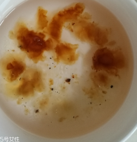 桃膠能和紅糖一起煮嗎？桃膠煮紅糖好嗎？