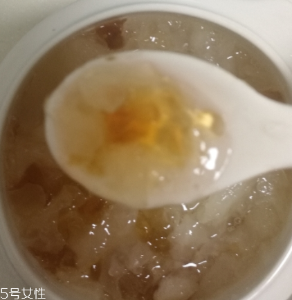 桃膠能和紅糖一起煮嗎？桃膠煮紅糖好嗎？