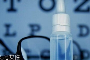 眼藥水什么時(shí)候滴最好？滴眼藥水的最佳時(shí)間