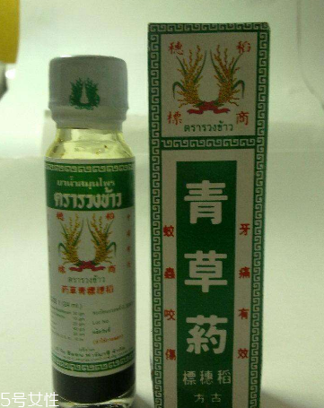 青草油可以治腳氣嗎？青草油治腳氣好用嗎？