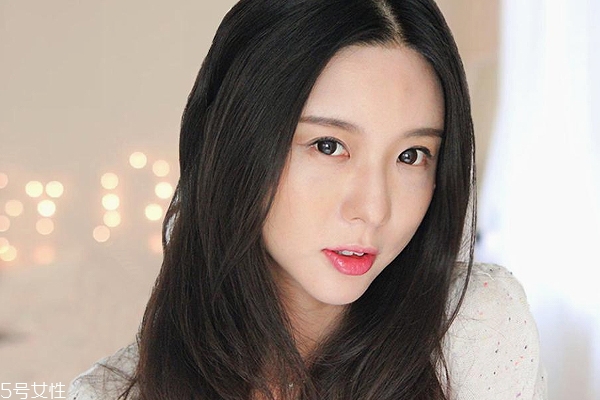 婉約妝容怎么畫 讓你散發古典韻味的化妝教程