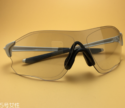 oakley眼鏡怎么樣？歐克利眼鏡好嗎？