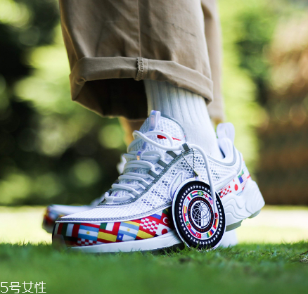 耐克國(guó)旗印花系列鞋子多少錢_有哪幾款？