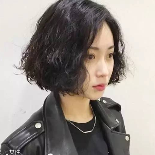 2022染頭發流行什么顏色 2022夏季適合顏色頭發