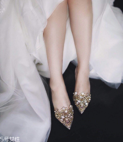 婚鞋可以送人嗎？婚鞋送人好嗎？