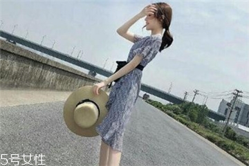 不會搭配衣服怎么辦？女生不會搭配怎么解決？