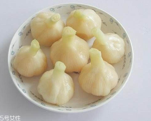 糖醋蒜的腌制方法 糖醋蒜怎么做？