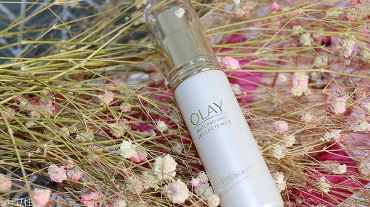 olay水感透白系列與水感透白臻粹系列哪個好？什么區別？