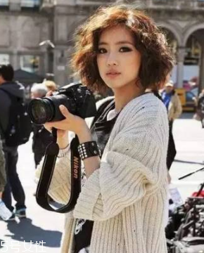 圓臉女生適合什么發型 2018圓臉女生流行發型