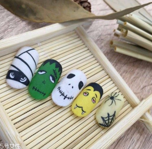 q版萬圣節美甲怎么做？q版萬圣節美甲教程