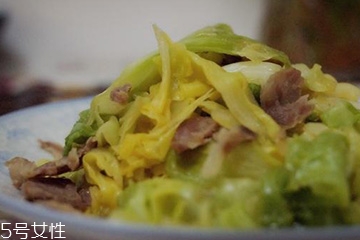 牛心菜和牛有關(guān)系嗎？牛心菜和牛沒有關(guān)系
