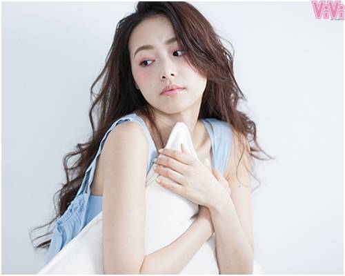 皮膚外油內干怎么調理 早中晚保養(yǎng)這樣做
