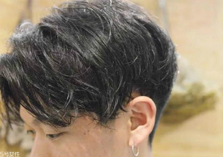 男生燙發有幾種燙法 3種基礎燙發要了解