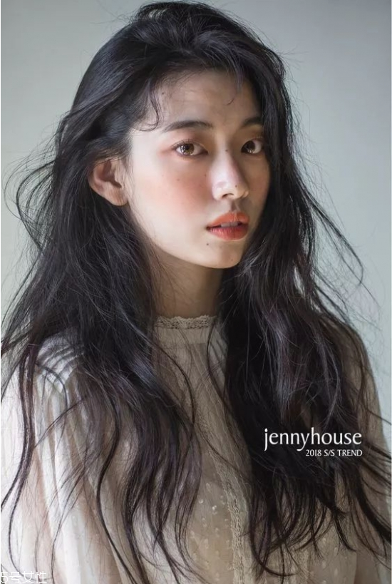 今年秋冬流行什么女生發型 2018秋天流行發型