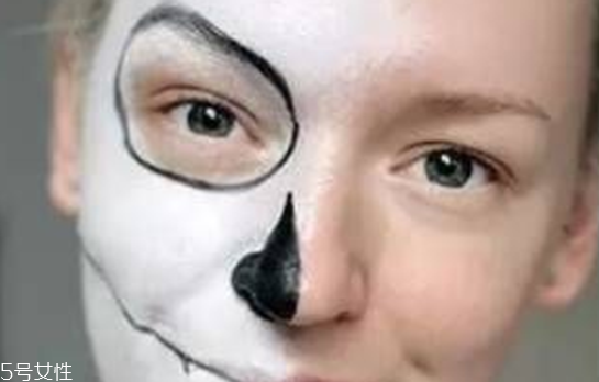 萬圣節妝容怎么畫 萬圣節的妝容教程