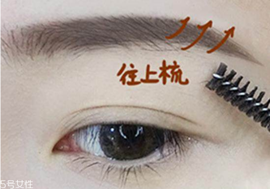 萬圣節妝容有哪些 萬圣節簡單妝容
