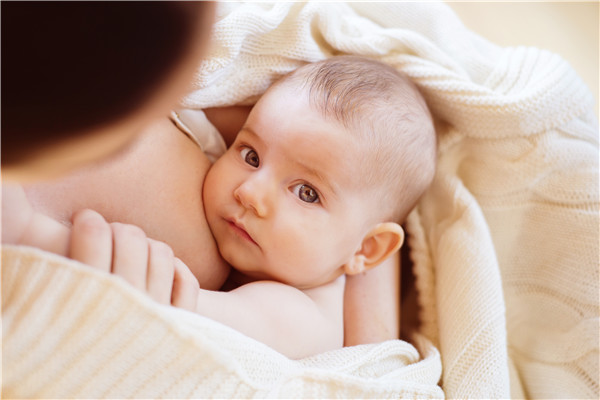 哺乳媽媽可以染發嗎 哺乳媽媽染頭發6原則