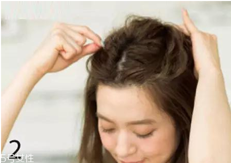 冬天頭發怎么弄好看 冬季適合的發型