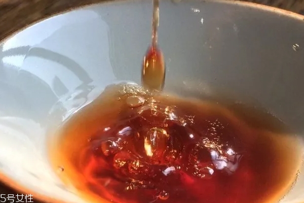 普洱茶苦是怎么回事 苦澀物質解析