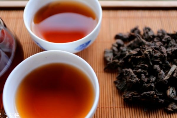喝黑茶的好處和壞處 關于黑茶的認識誤區