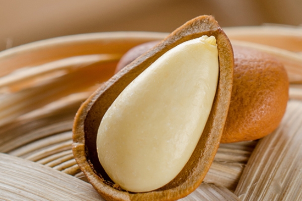 松子為什么會裂開 經過特殊處理