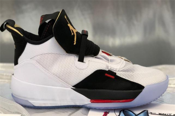 aj33怎么松鞋帶 巧妙的鞋帶設計