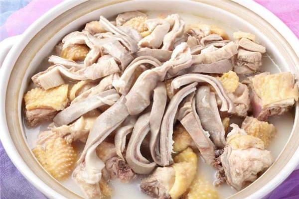 豬肚雞是發物嗎 食用要適量