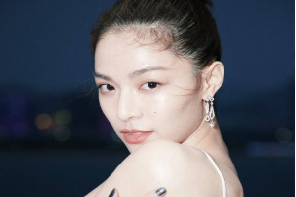 冰點(diǎn)脫毛可以脫臉上的毛嗎 冰點(diǎn)脫毛可以脫哪些部位