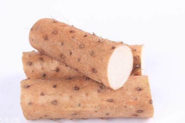 山藥皮發綠了還能吃嗎 沒發霉就可以食用