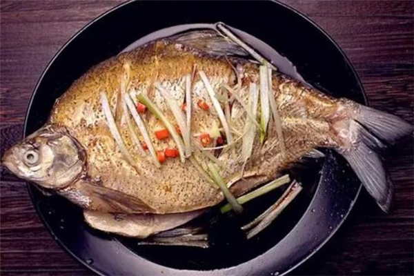 鳊魚是什么魚呢 鳊魚有什么營養價值呢
