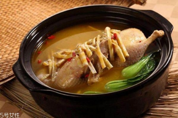 飯前喝湯好嗎 喝湯的常見誤區