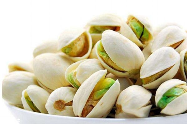 開(kāi)心果吃多了會(huì)怎么樣 開(kāi)心果一天吃多少合適