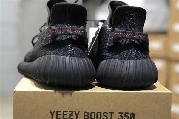 yeezy 350黑天使開箱測(cè)評(píng) 椰子350黑天使值得入手嗎