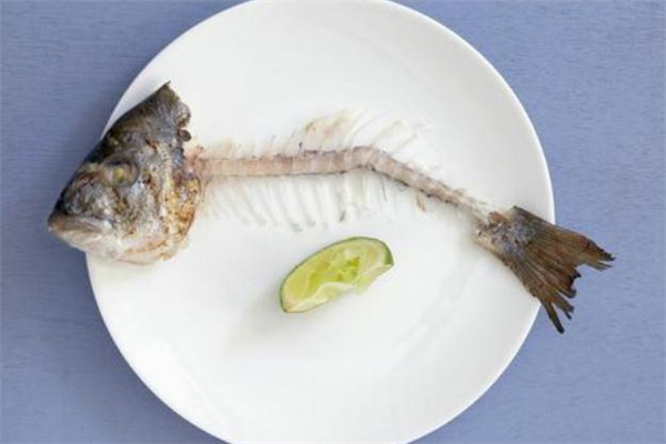 魚(yú)骨頭是什么垃圾 魚(yú)刺是干垃圾還是濕垃圾