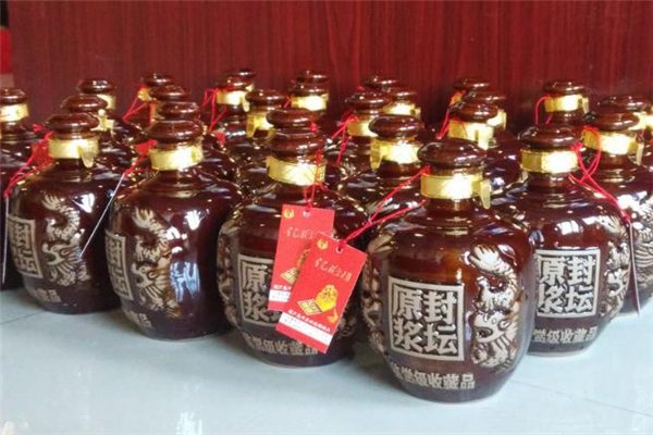 散裝白酒和瓶裝白酒的區別 散裝白酒和瓶裝酒哪個好