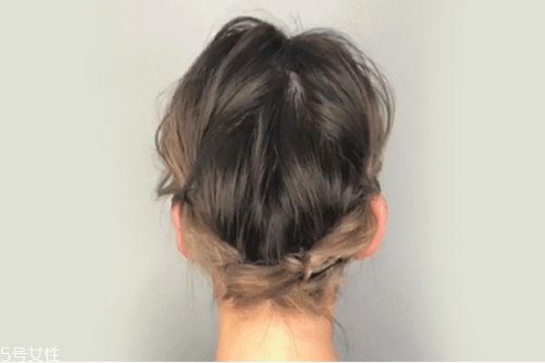 3歲寶寶短發簡單編發 小女孩可愛發型