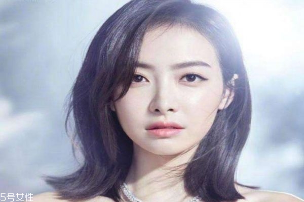 鎖骨發怎么剪好看 今年流行的鎖骨發