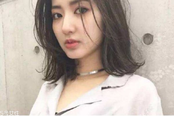 鎖骨發怎么剪好看 今年流行的鎖骨發