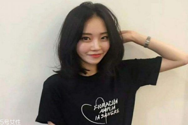鎖骨發怎么剪好看 今年流行的鎖骨發