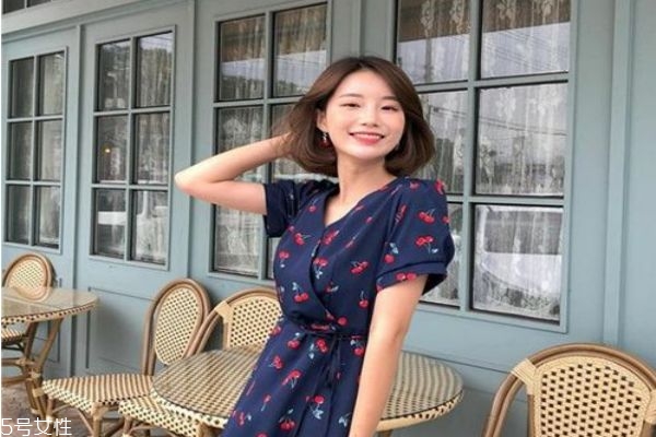鎖骨發怎么剪好看 今年流行的鎖骨發