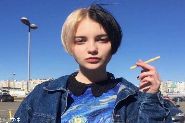 怎樣看一個男生是否喜歡你 男人在意女人的表現