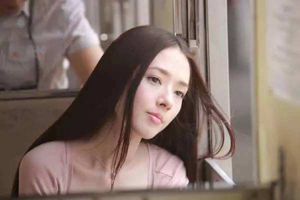 頭發干枯毛躁怎么養護 頭發干枯毛躁怎么辦
