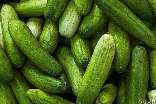 黃瓜中有什么營養價值呢 糖尿病人可以吃黃瓜嗎