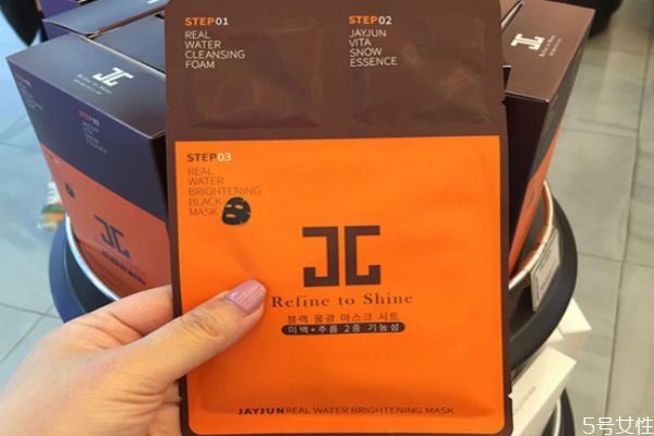 jayjun黑色水光面膜怎么樣 捷俊黑色水光面膜適合膚質