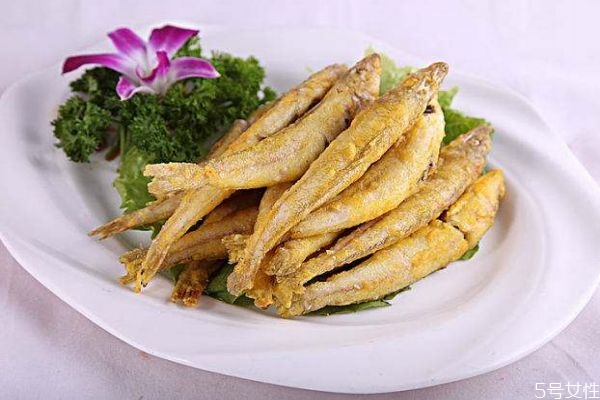 沙丁魚(yú)有什么營(yíng)養(yǎng)價(jià)值呢 吃沙丁魚(yú)有什么好處呢